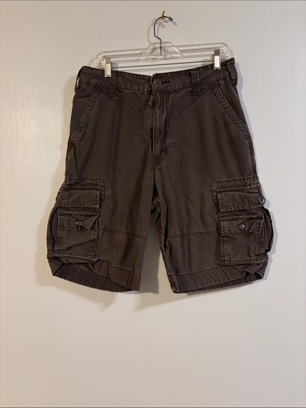 Vintage Levi’s Cargo Shorts Brown Utility Military Y2K Men’s 31